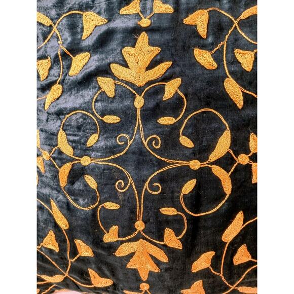 Decor Pillow DOWN 16" Blue VELVET w Gold Embroidery Exotic Fleur de Lis Regency - Picture 3 of 12